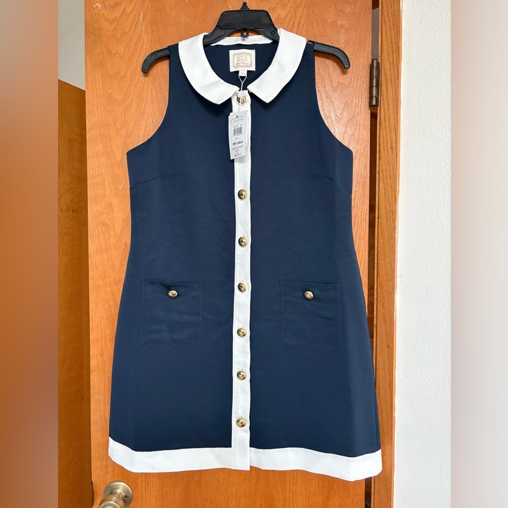 NWT STS x Style Charade navy shift dress with white trim gold buttons Large